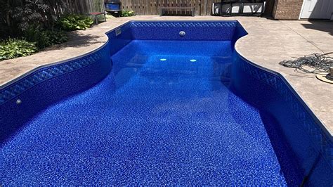 Create a Visual Delight with Powder Blue Magic Pool Blends
